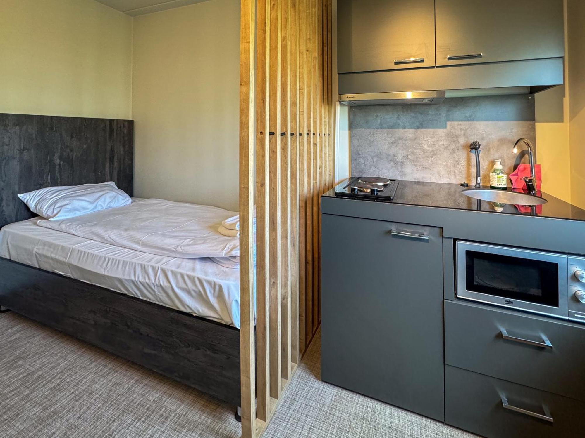 Joenkoeping Hotel Apartments Ngoại thất bức ảnh