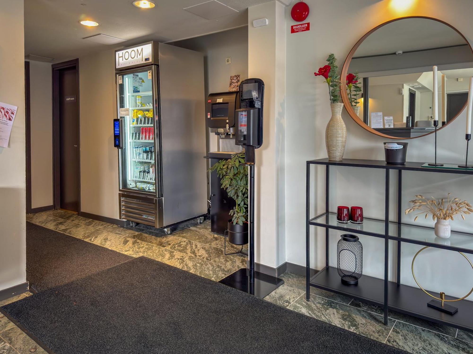 Joenkoeping Hotel Apartments Ngoại thất bức ảnh