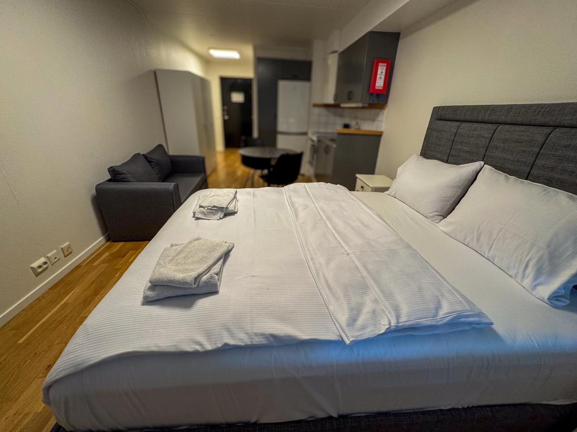 Joenkoeping Hotel Apartments Ngoại thất bức ảnh