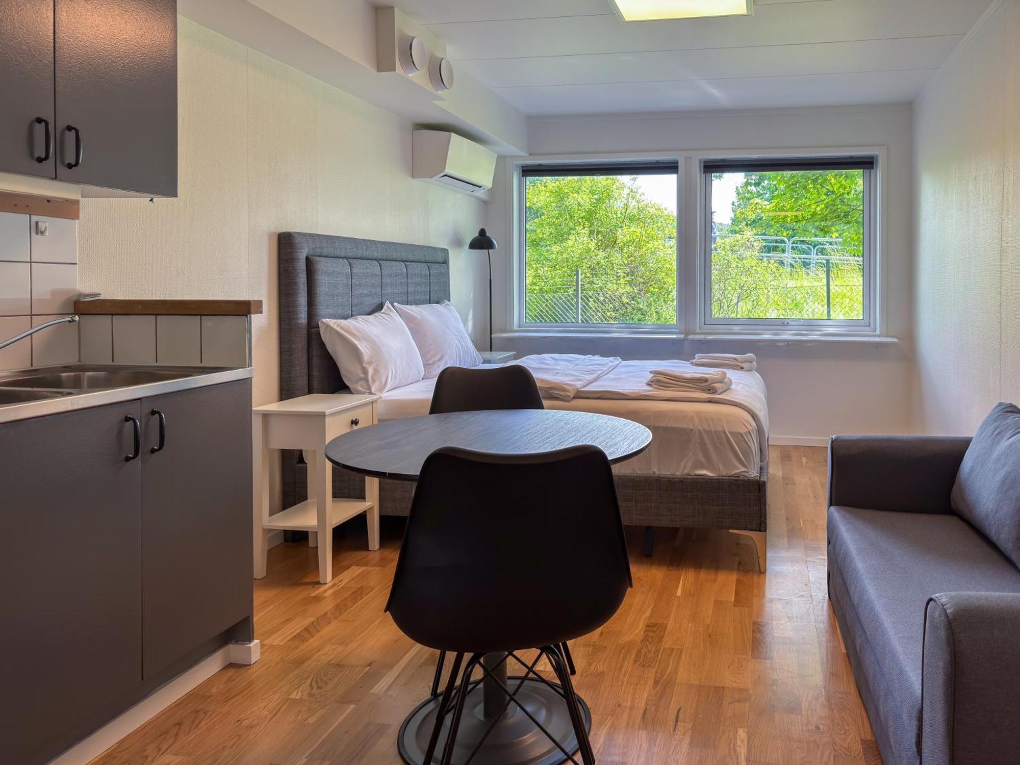 Joenkoeping Hotel Apartments Ngoại thất bức ảnh